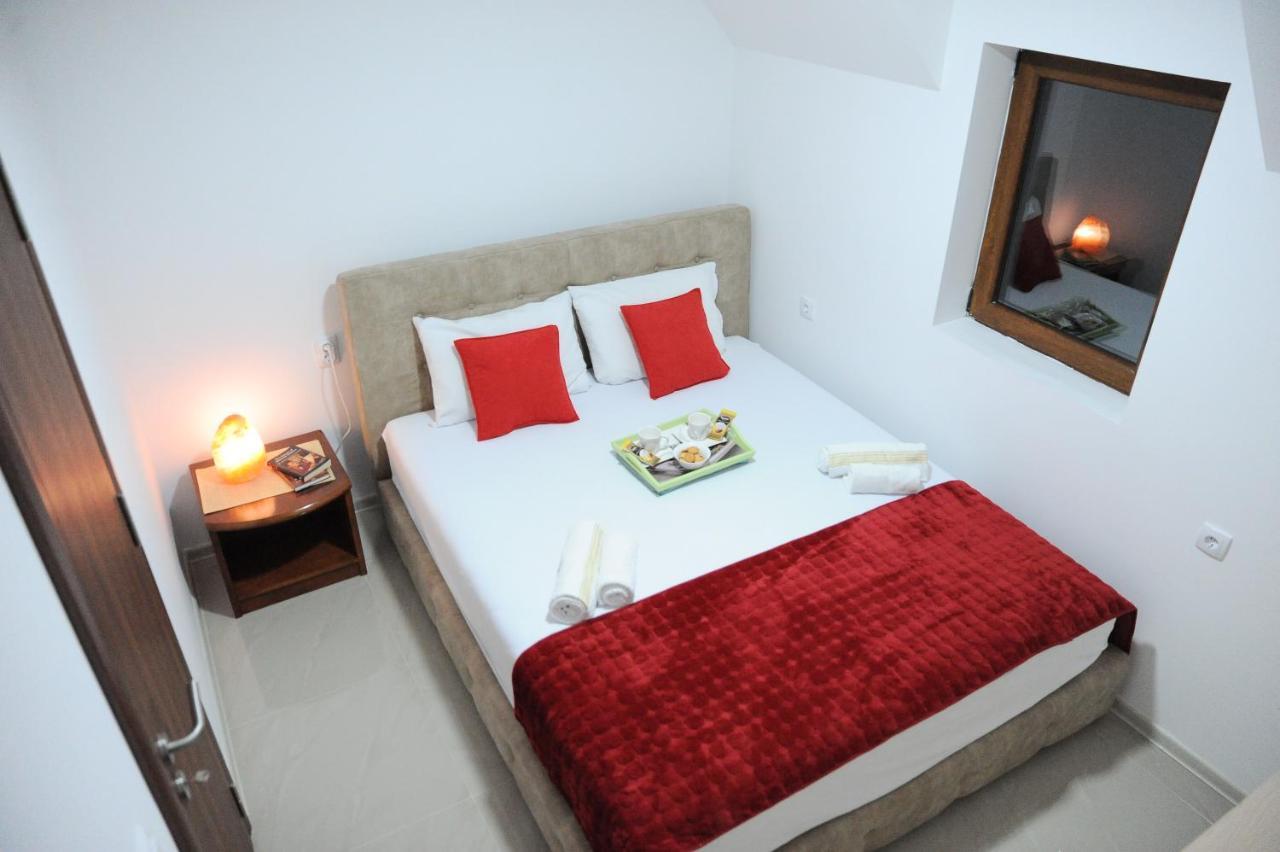Vila Cajetinski Biser -Apartment Lux โคเปานิก ภายนอก รูปภาพ